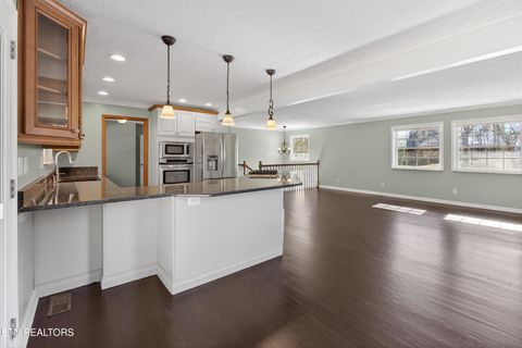 Tiny photo for 98 Oklahoma Ave, Oak Ridge, TN 37830 (MLS # 1329479)