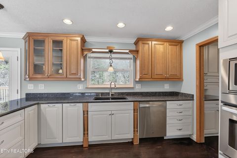 Tiny photo for 98 Oklahoma Ave, Oak Ridge, TN 37830 (MLS # 1329479)