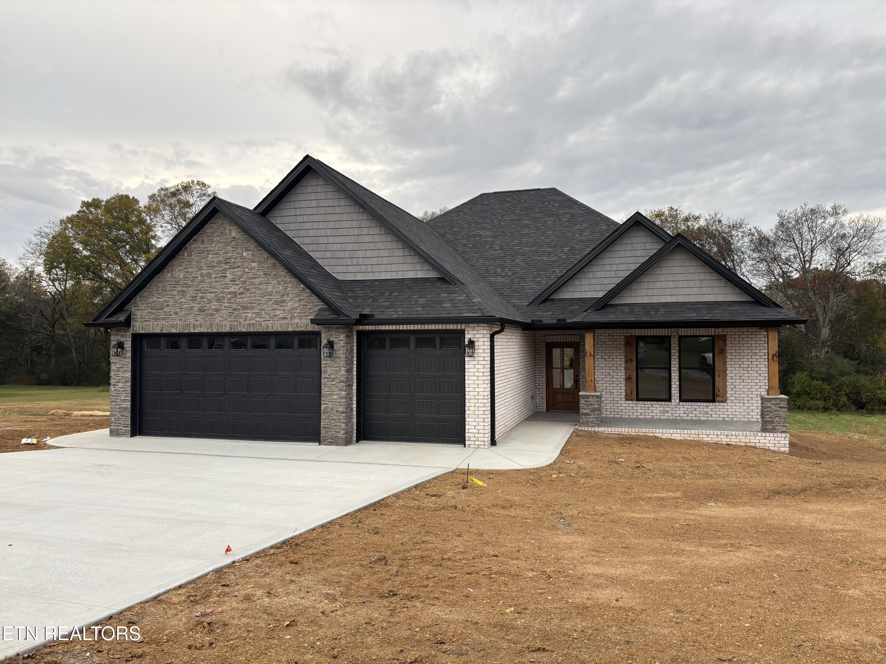 130 Old Hickory Circle