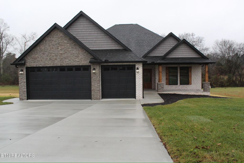 Photo of 130 Old Hickory Circle, Madisonville, TN 37354 (MLS # 1318169)