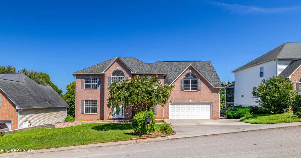 Photo of 1217 Dremview Lane, Knoxville, TN 37922 (MLS # 1352857)