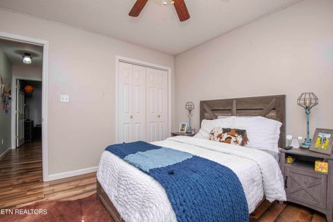 Tiny photo for 123 Southlake Drive, Kingston, TN 37763 (MLS # 1341672)