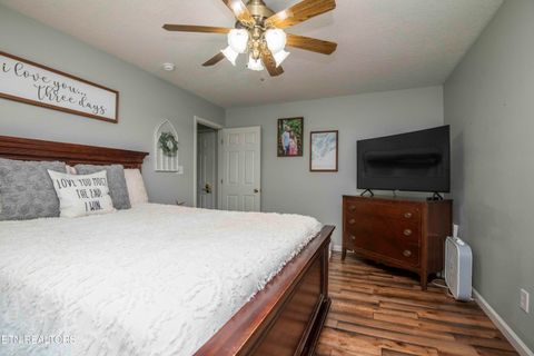 Tiny photo for 123 Southlake Drive, Kingston, TN 37763 (MLS # 1341672)