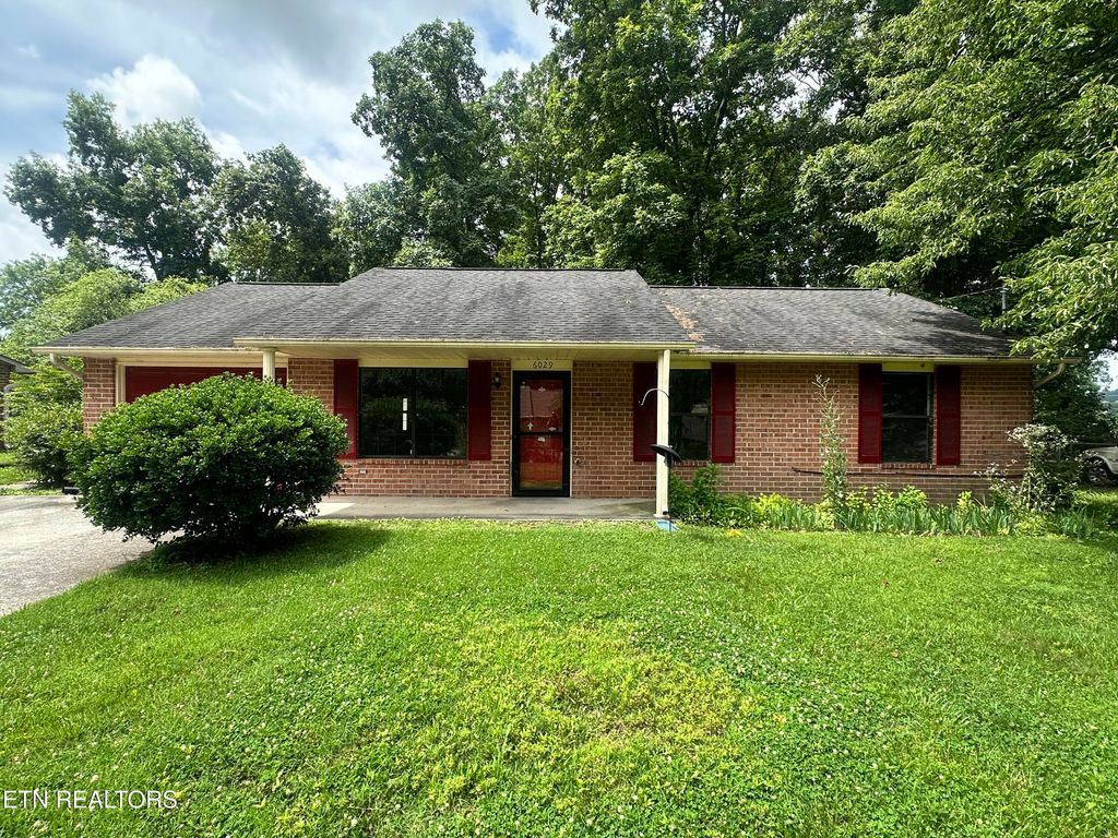 Photo of 6029 Morning Glory Place, Knoxville, TN 37912 (MLS # 1345260)