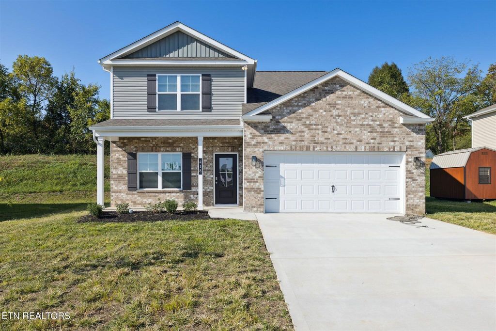 Photo of 418 Villages at Hinds Creek Ln, Clinton, TN 37716 (MLS # 1295261)