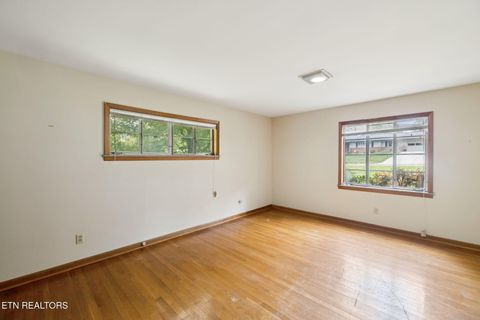 Tiny photo for 8200 Corteland Drive, Knoxville, TN 37909 (MLS # 1309692)