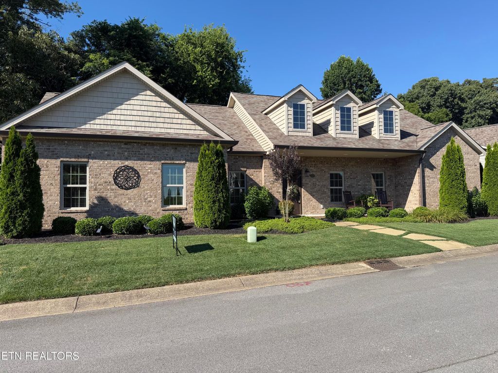 Photo of 2228 Boulder Crest Lane, Sevierville, TN 37876 (MLS # 1344911)