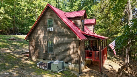 Tiny photo for 301 Bibee Lane, Caryville, TN 37714 (MLS # 1355675)