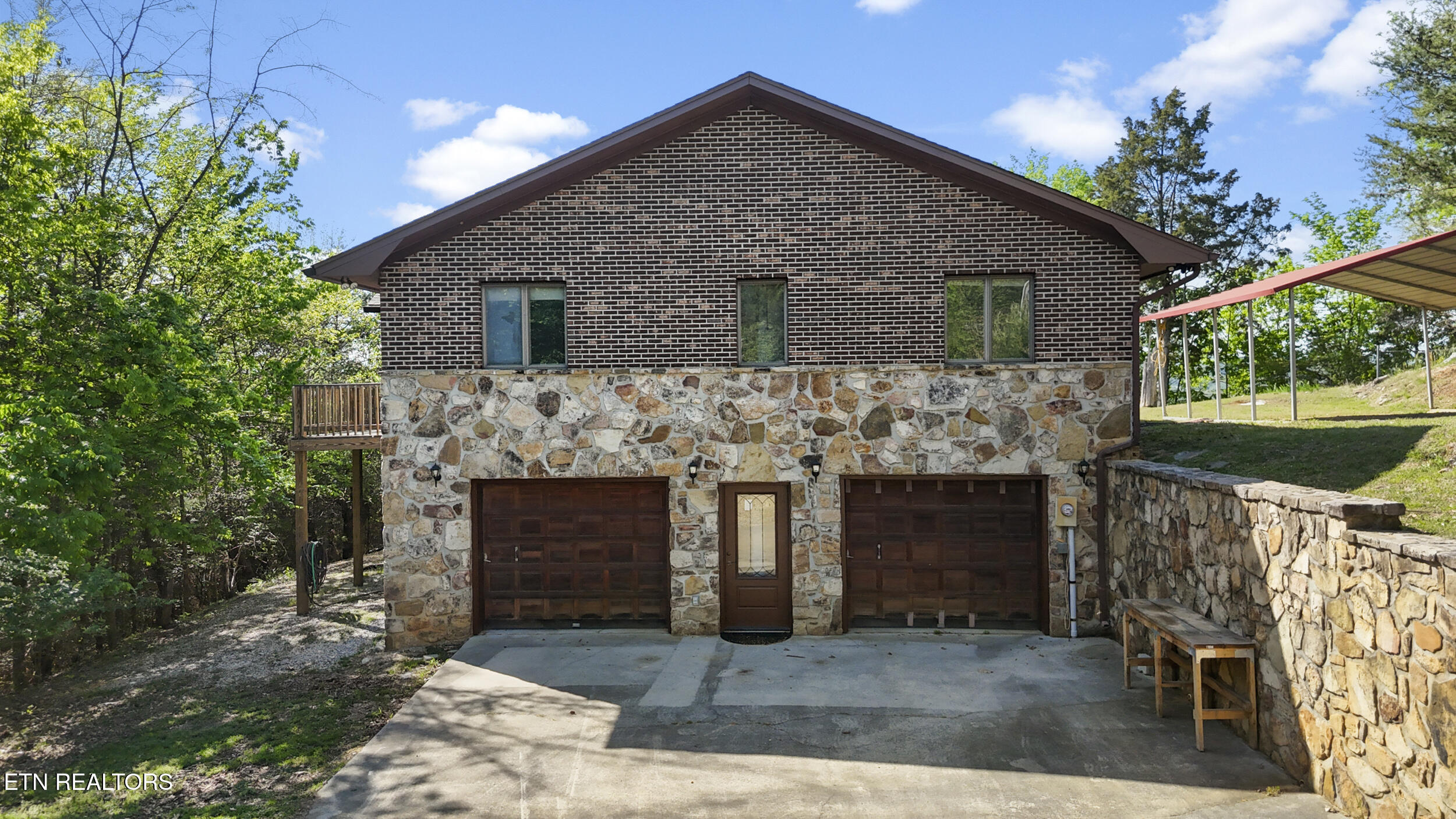 7366 Circle Point Drive
