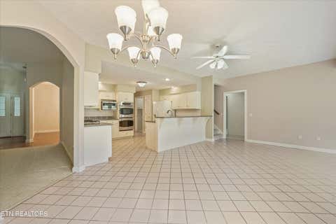 Tiny photo for 823 Royal View Drive, Maryville, TN 37801 (MLS # 1349929)