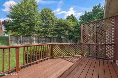 Tiny photo for 823 Royal View Drive, Maryville, TN 37801 (MLS # 1349929)