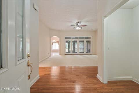 Tiny photo for 823 Royal View Drive, Maryville, TN 37801 (MLS # 1349929)