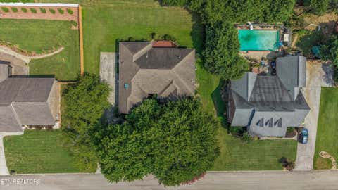 Tiny photo for 823 Royal View Drive, Maryville, TN 37801 (MLS # 1349929)