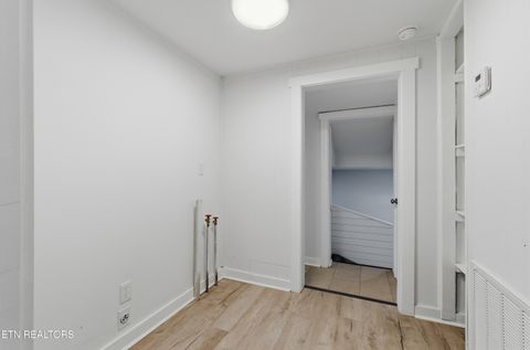 Tiny photo for 922 Minnesota Ave, Knoxville, TN 37921 (MLS # 1324790)