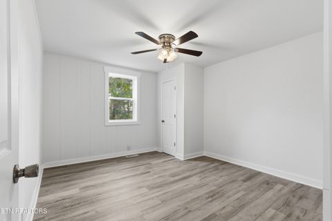 Tiny photo for 922 Minnesota Ave, Knoxville, TN 37921 (MLS # 1324790)