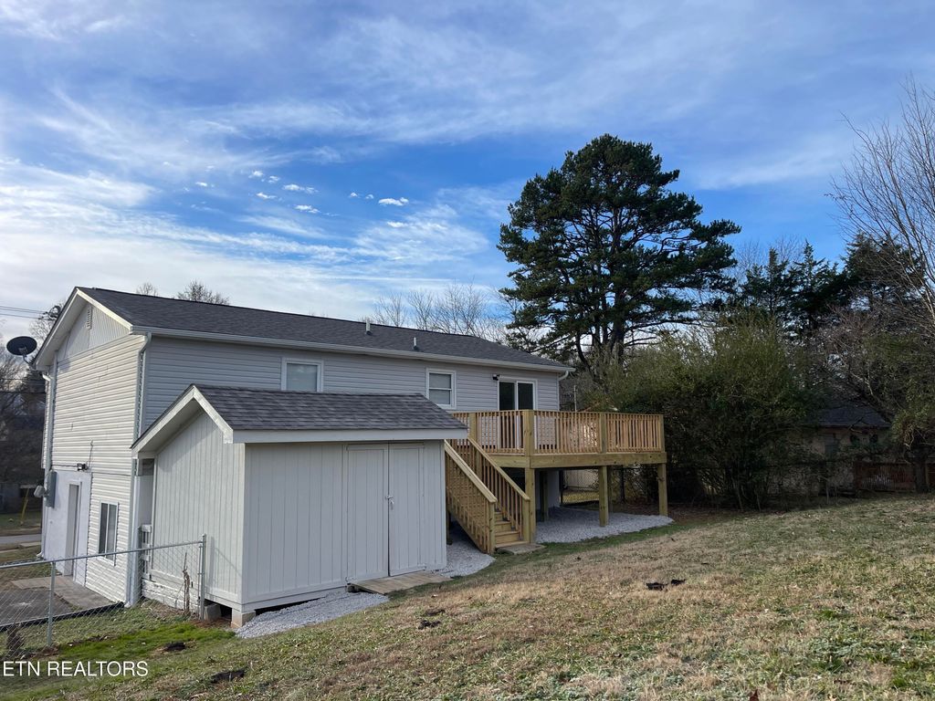 Photo of 6505 Cadbury Drive, Knoxville, TN 37921 (MLS # 1324438)