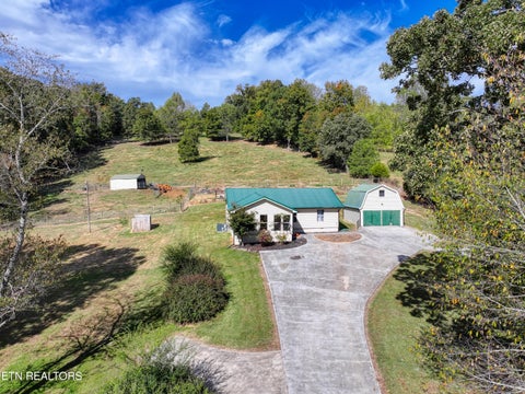 Tiny photo for 612 County Road 110, Athens, TN 37303 (MLS # 1360058)