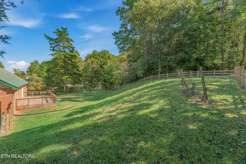 Tiny photo for 1034 Poplar Creek Rd, Oliver Springs, TN 37840 (MLS # 1359437)