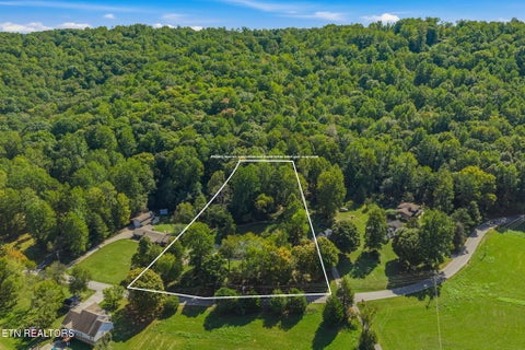 Tiny photo for 1034 Poplar Creek Rd, Oliver Springs, TN 37840 (MLS # 1359437)