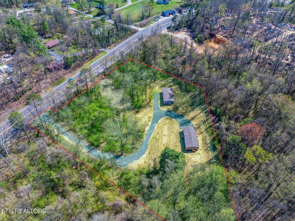 Photo of 1019 S Gateway Ave, Rockwood, TN 37854 (MLS # 1334290)