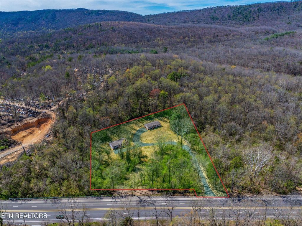 Photo of 1019 S Gateway Ave, Rockwood, TN 37854 (MLS # 1334290)