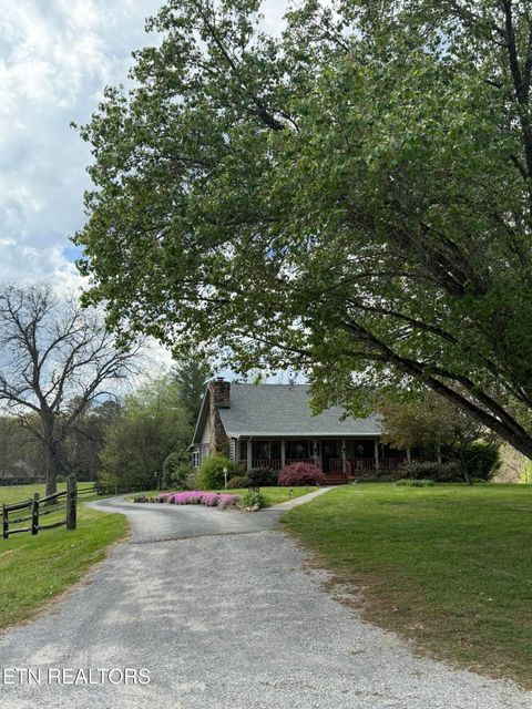 Photo of 918 Country Lane, Walland, TN 37886 (MLS # 1337387)