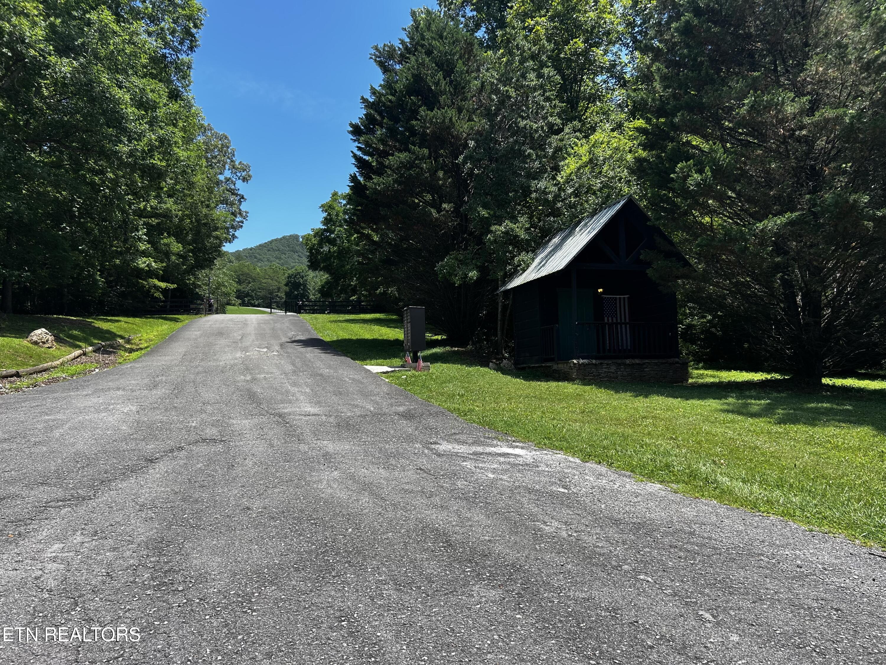 Highlands Bluff Rd