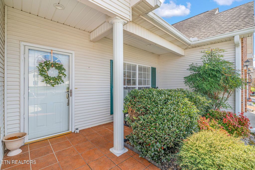 Photo of 506 Willington Place, Loudon, TN 37774 (MLS # 1333193)