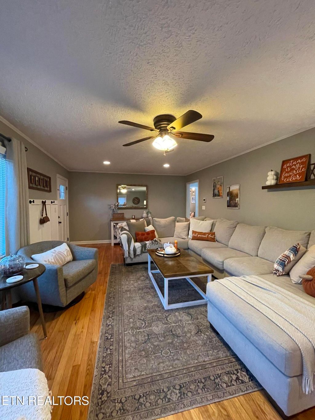 Photo of 821 Rosedale Ave, Kingston, TN 37763 (MLS # 1282390)