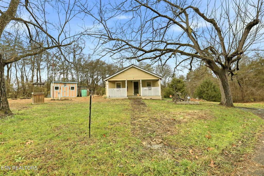 Photo of 10310 Stiles Lane, Kodak, TN 37764 (MLS # 1323877)