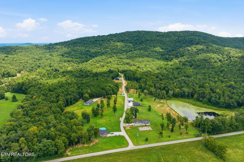 Photo of 0 Cordell Mtn Pvt Lane, Winfield, TN 37892 (MLS # 1324733)