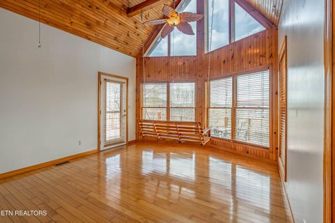 Tiny photo for 211 Wolf Run, Caryville, TN 37714 (MLS # 1334864)