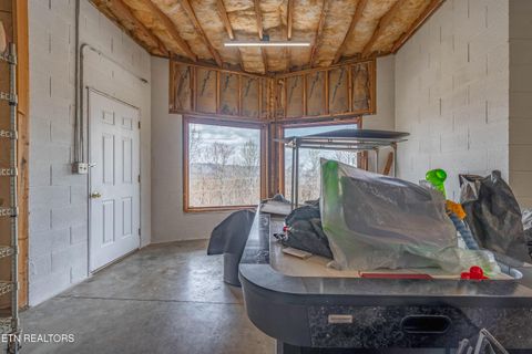 Tiny photo for 211 Wolf Run, Caryville, TN 37714 (MLS # 1334864)