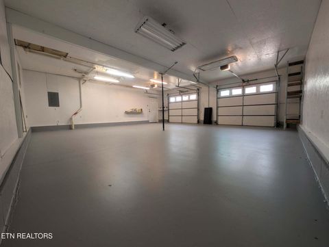 Tiny photo for 211 Wolf Run, Caryville, TN 37714 (MLS # 1334864)