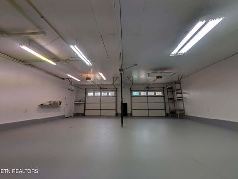 Tiny photo for 211 Wolf Run, Caryville, TN 37714 (MLS # 1334864)