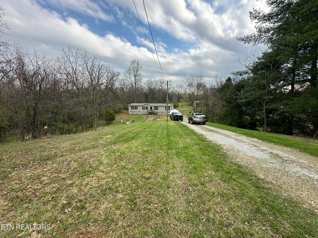 Photo of 5752 Buell St, Talbott, TN 37877 (MLS # 1335378)