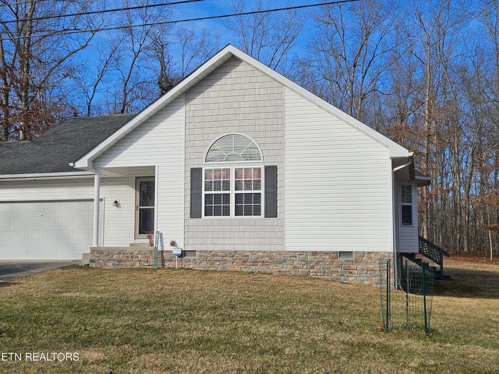 Photo of 6219 Osage Rd, Crossville, TN 38572 (MLS # 1350859)
