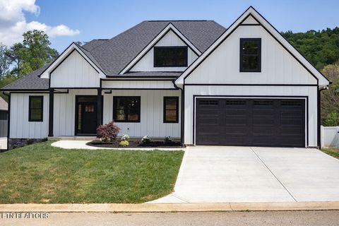 Photo of 107 Cherry Oak Drive, Oak Ridge, TN 37830 (MLS # 1337337)