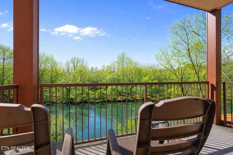 Tiny photo for 527 River Place Way #314, Sevierville, TN 37862 (MLS # 1330562)