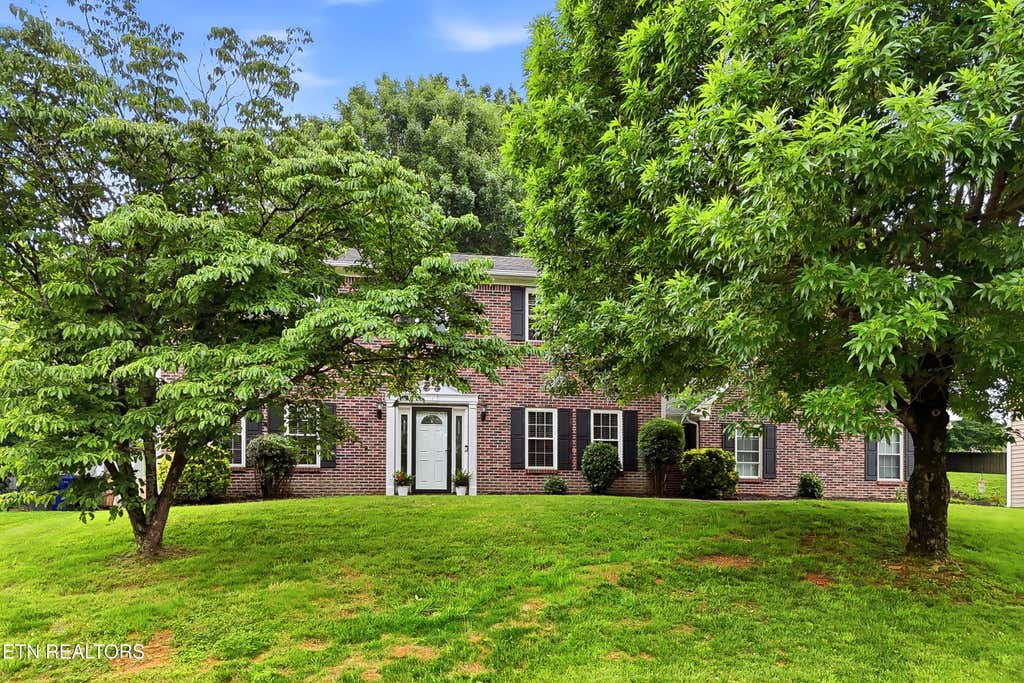 Photo of 10916 Twin Harbour Drive, Knoxville, TN 37934 (MLS # 1343204)