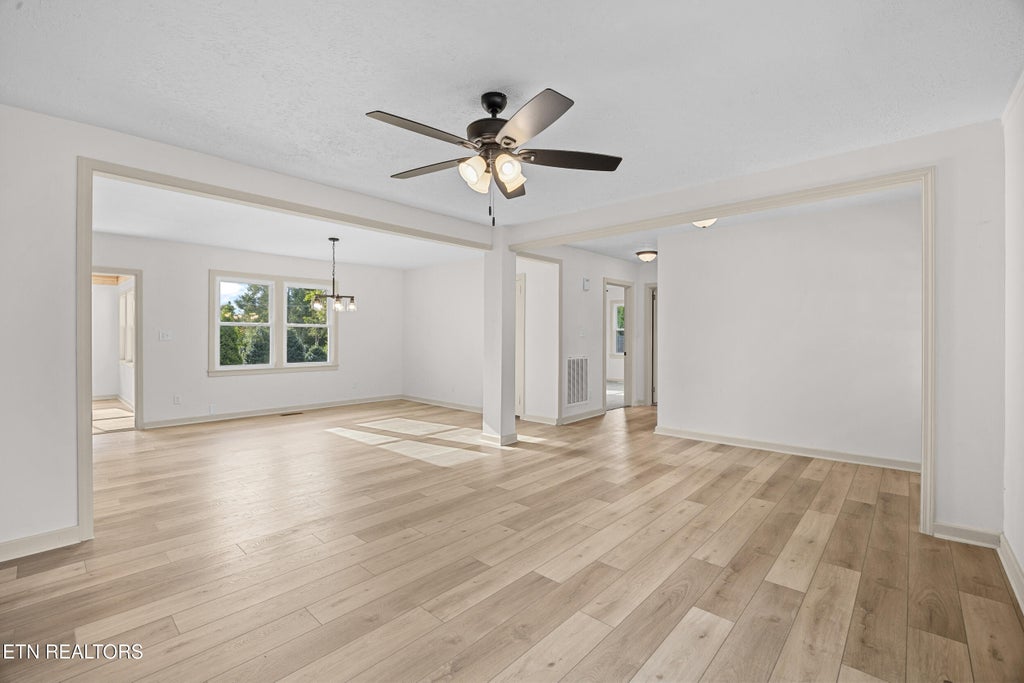 Photo of 1618 Old Niles Ferry Rd, Maryville, TN 37803 (MLS # 1355923)