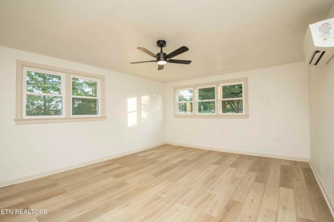 Tiny photo for 1618 Old Niles Ferry Rd, Maryville, TN 37803 (MLS # 1355923)