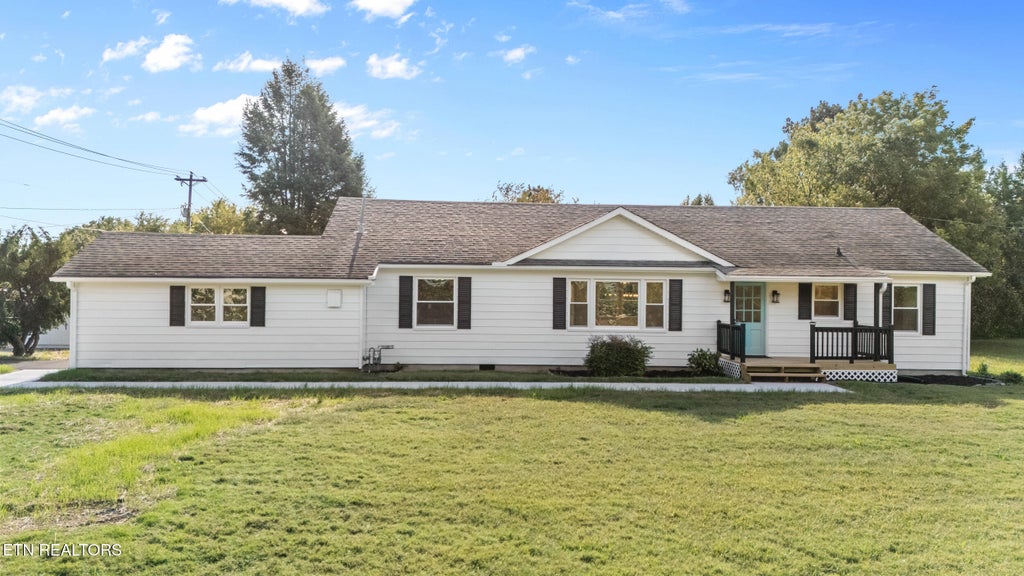Photo of 1618 Old Niles Ferry Rd, Maryville, TN 37803 (MLS # 1355923)