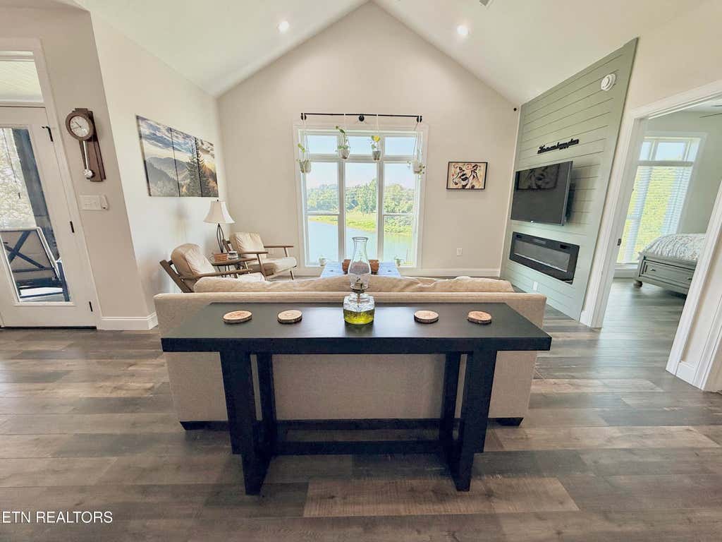Photo of 155 Lakeshore Bay Drive, Jefferson City, TN 37760 (MLS # 1351059)