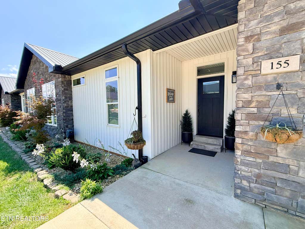Photo of 155 Lakeshore Bay Drive, Jefferson City, TN 37760 (MLS # 1351059)