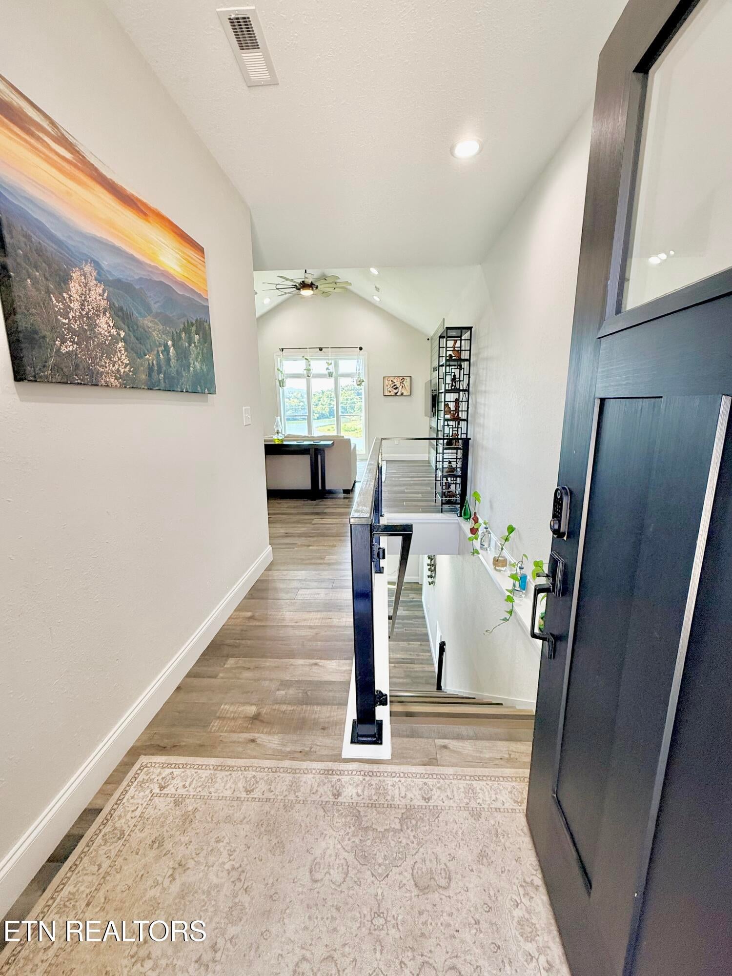 155 Lakeshore Bay Drive