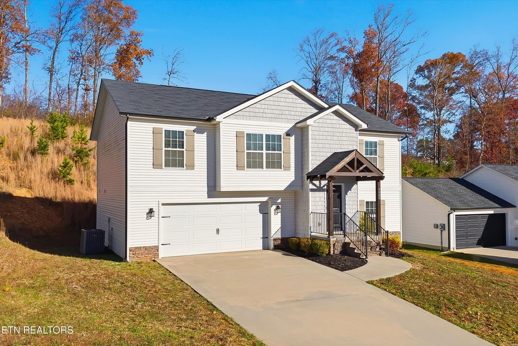 Photo of 8000 Poplar Grove Lane, Powell, TN 37849 (MLS # 1322350)