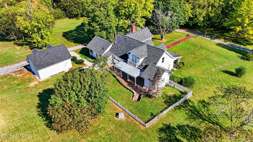 Photo of 9547 Highway 72, Loudon, TN 37774 (MLS # 1359018)