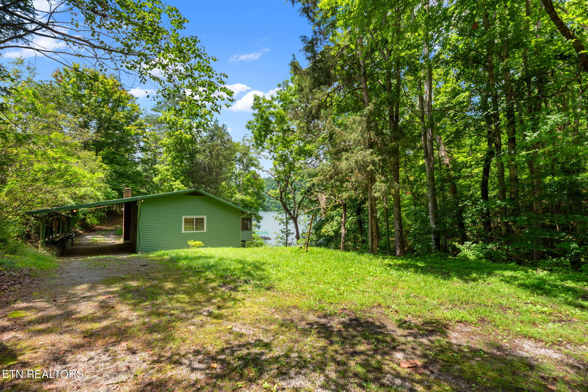 3711 Elm Springs Rd