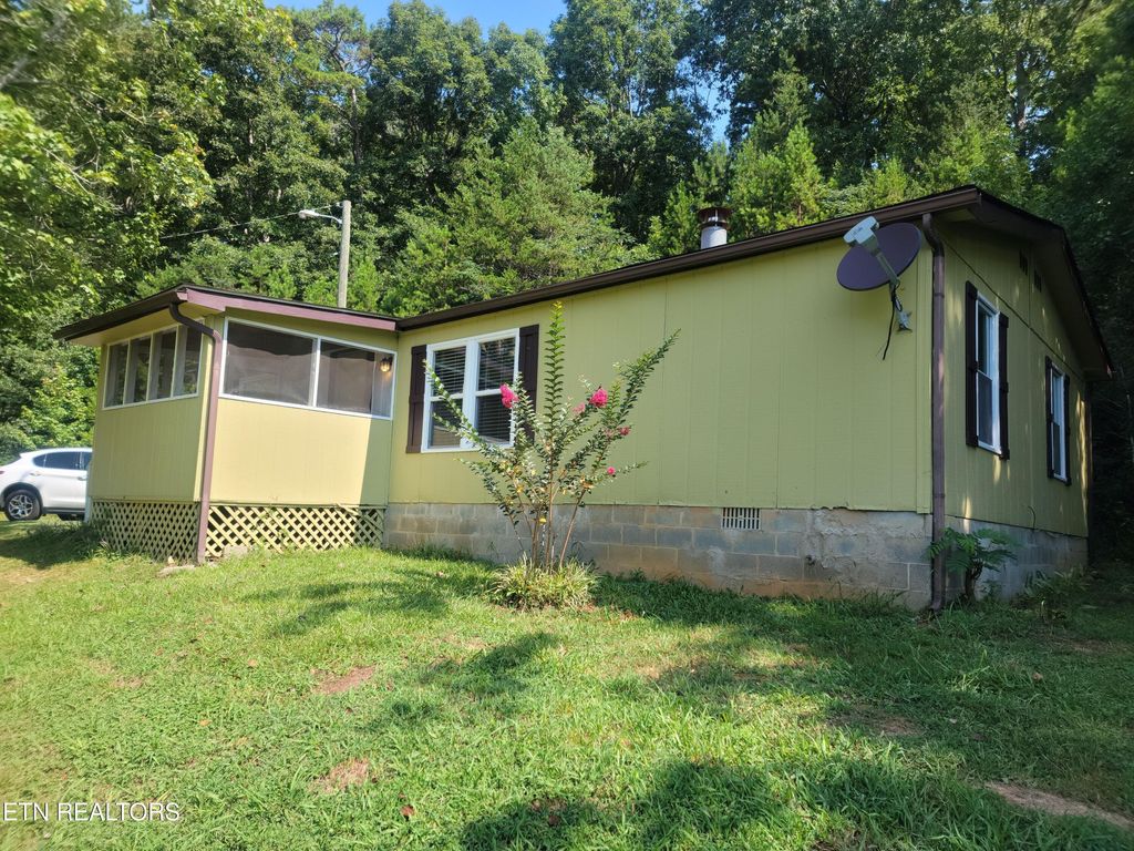 Photo of 22259 Vonore Rd, Loudon, TN 37774 (MLS # 1316817)